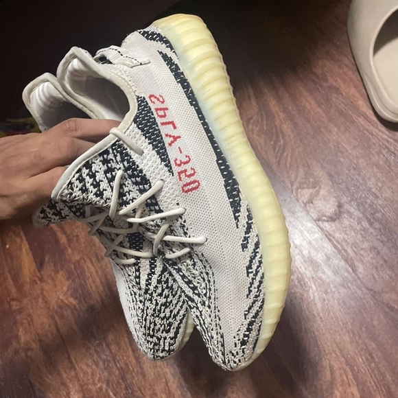 yeezys 350 Z size 11 and a half worn few times